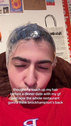 Dressing as Thing 1 & Thing 2 for Dinner