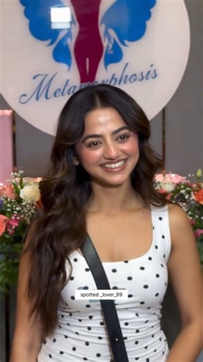 Hellyshah spotted today 🥰 #hellyshah #love #bollywoodkhabar #bollywood #spotted #shorts #ytshorts
