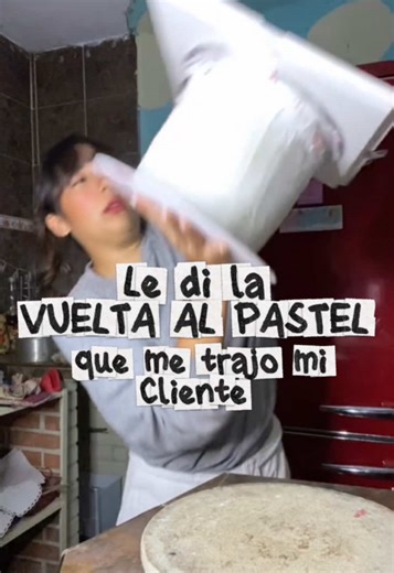 LE DI LA VUELTA AL PASTEL que me trajo mi cliente🫠💥🤯 Pt2 de la peor pesadilla de un repostero😭😱…por cierto, No podría lograrlo sin mi Chantilli de confianza @Mastertop_vzla ♥️ . . .No lo recomiendo🫠 pero que les pareció?😏 . P.D: si quieren el chisme completo me avisan nomás 👀🫶🏼 . . . . . .#storytime #reposteria #fyp #chisme #clientes