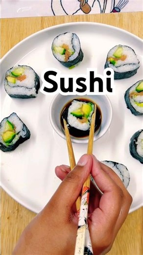 Day 2| This sushi kit made me look like a pro #DIYFood #SushiRoll #Cooking