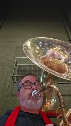 Rebuilt Sousaphone playing in public #tuba #tubachristmas #sousaphone #shorts #shortsfeed