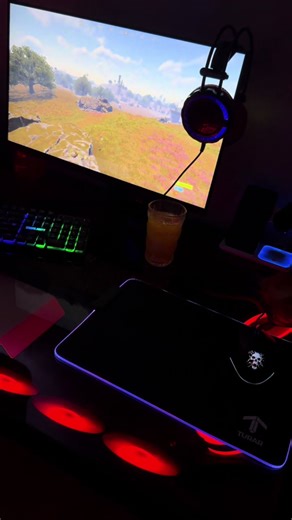 ПК больше не стоит под столом… Он стал частью стола. Мощность, стиль и технологии — в одном решении. ПК в столе. Новый уровень гейминга.✌️ #стиль #алматы #компьютер #fup #стол