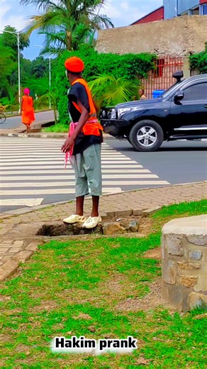 Hakim's Unexpected Fall While Staring at a Girl