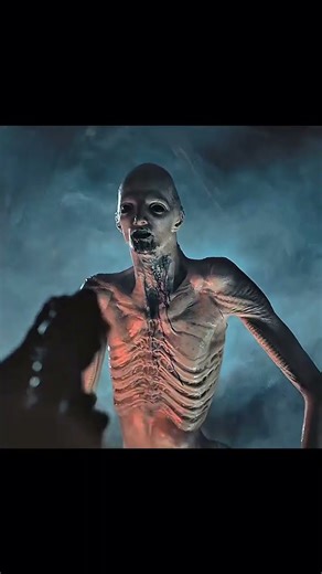 Hybrid Humanoid Alien CHASES Final Girl! 😱 Most Terrifying Mutation Yet | #alien #shorts #edit