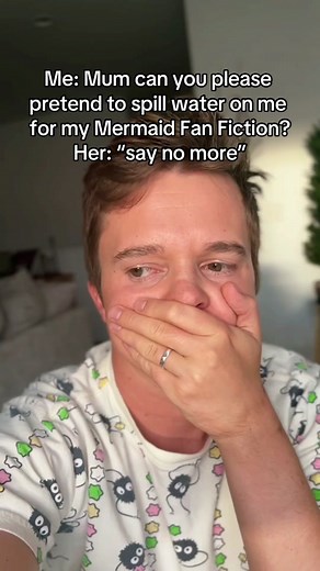 She ATE 😩😍 #h2o #h2ojustaddwater #mermaid #merman