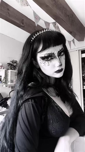 Goth Princess Makeup Tutorial