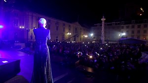 1M views · 27K reactions | Foi para mim uma enorme honra poder cantar o Hino Nacional numa data tão importante para Portugal. -- It was a huge honour to sing the national anthem on such an important date for Portugal. | Mariza | Facebook