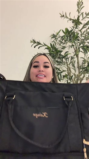Choosing the Best Large Bags for Everyday Use