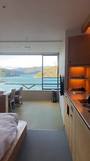 This and hot springs type shi 🧖🏻‍♀️ #japan #travel #nichetok
