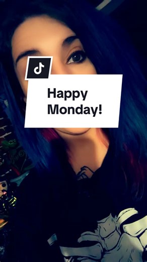 Happy Monday! 💙 think spring 💙