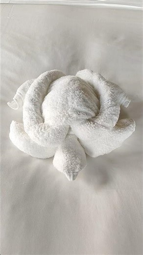 How to make towel folding turtle 🐢🐢 new towel folding decoration ideas#viral#youtubeshorts