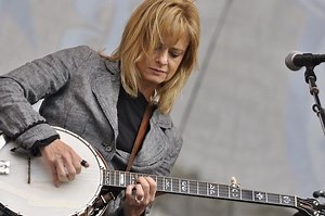 Alison Brown - Alchetron, The Free Social Encyclopedia