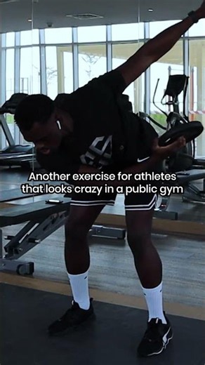 Athletic Exercises That Look Crazy In Public Gyms: Spiral Elasticty