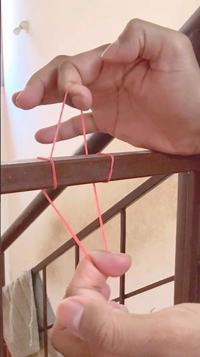 This rubber band trick is impossible #magic #shorts