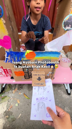 iseng nyobain photobooth 1k buatan anak kecil👧🏻🤏🏻 #photobooth #photoboothmini #fyp