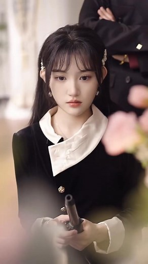 116K views · 1.4K reactions |  He is the one who raised her. To stopped the forbidden love that they felt, he lend her hand to others, but he regret it. #asiandrama #shortdrama #chinesedrama #ForbiddenLove #fypvideoシ #highlightsシ゚ | Asian Drama | Facebook