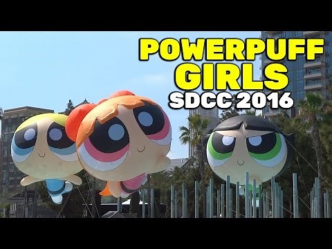 SDCC 2016: Powerpuff Girls giant balloons outside San Diego Comic-Con