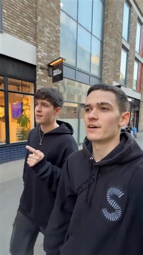 13 Again Crash the Bach & Arthur Podcast @eviemeg @_tillymills #maxandharvey #twins #siblings #brothers #tilly #sister #podcast #13again #bachandarthur | Max & Harvey