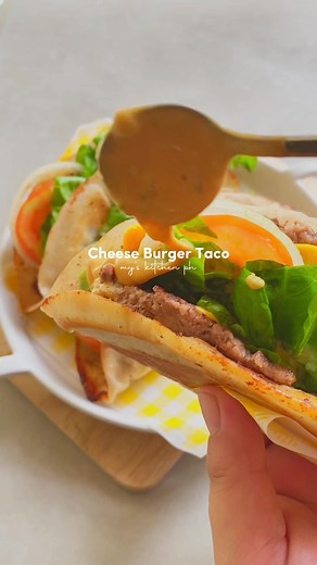Delicious Cheese Burger Taco Recipe