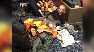 Rescuers evacuate stranded cruise ship passengers