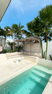 Come see this amazing vacation home with its unique blend of modern construction, loft design, and the tiniest details that create a tropical atmosphere. This is a dream home come true!📍Location: White Alua Villa @aluavillas.baliManaged by @house_of_reservationsIf you are interested in building your own dream villa in Bali, get in touch with @balitecture for all your architecture and construction needs. | Balitecture