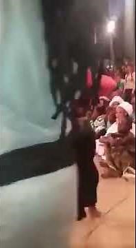 Un sabar bou graw (-18 ans)