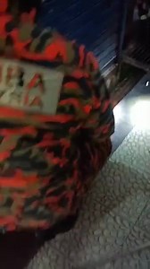 Assalamualaikum..update lah sikit walau kena kecam mcm2. Macam takde usaha pasal ular..6.15 pg smlm satu lagi kucing dpt disambar tp gagal utk masuk dlm lubang bawah lantai oleh sisawa.10 minit kemudian bomba smp tp sawa dah ke dalam. Maaf ckp ,takde org kat pasar tu prihatin utk tlg akak feeder tu tikam ke..katok ke apa..memasing tgk saja. Tu pun ada akak sorang call akak feeder bergegas ke pasar. Sebelah malam sekali lagi bomba dipanggil dan usaha sehingga jam 4 am td. Masih gagal. Well cakap 