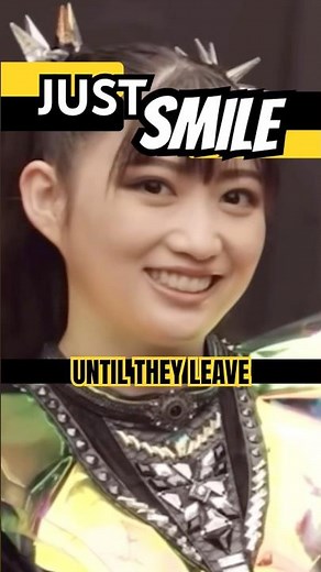 HELP MOMO COMPLETE the INTERVIEW #babymetal #metal #music #shorts ​⁠