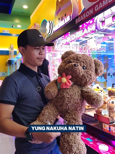 Amazing Claw Machine Wins at Tom's World!