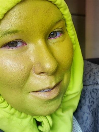 Replying to @narbak13 it already happened while I was recording this video🫠🫠 . . . #shrek #bofem #blooper
