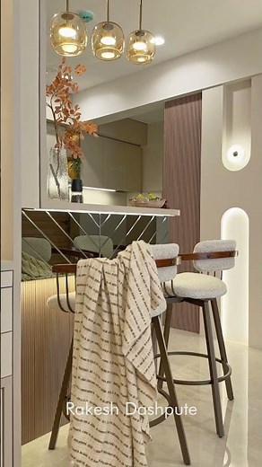 Luxurious Breakfast Counter Design for a Modern Open Kitchen