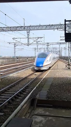 上越新幹線 東京行き「とき」。