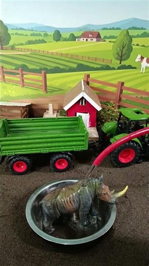 Bubble Rhino! 🦏🛁 Cute Rhino Bath Time - DIY Mini Farm