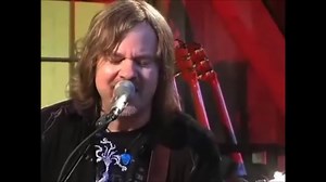 33 reactions · 5 comments | Sara Smile! Live From Daryl's House guest Monte Montgomery makes his Coda debut Sun, Nov 5th!! Guitar Player Magazine named Monte one of the top 50 all-time guitarists! Reservations? Details? email: info@codaconcerthouse.com Up-close and personal living room show with ALL proceeds to the artists performing. | The Coda Concert House | Facebook