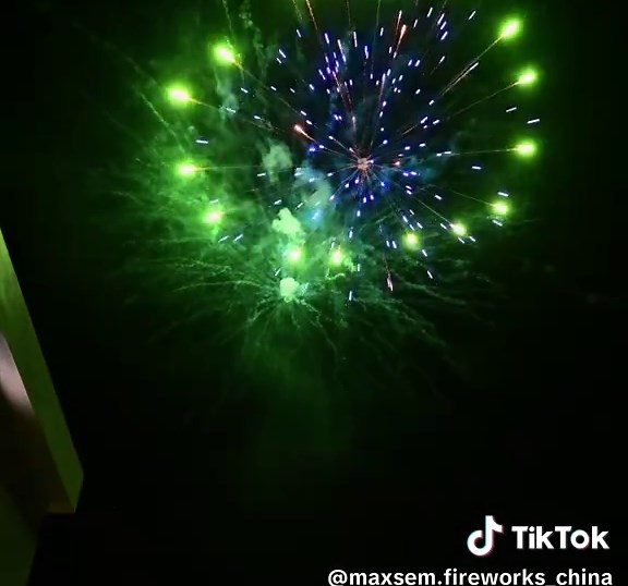 New 10-Shot Fireworks Cake Unveiled!