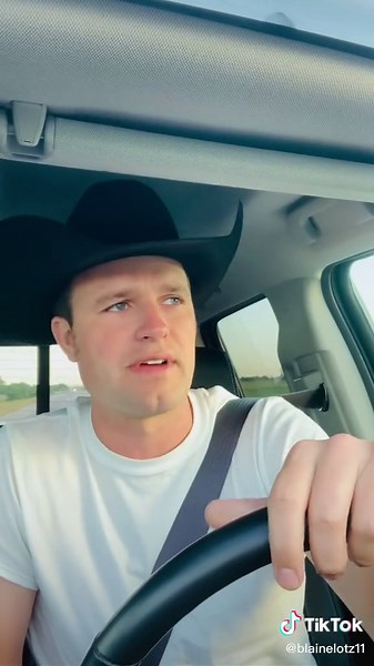 World Champion Auctioneer Blaine Lotz Shows off Talents!