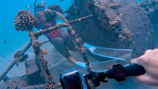 One bad move underwater… and she was trapped