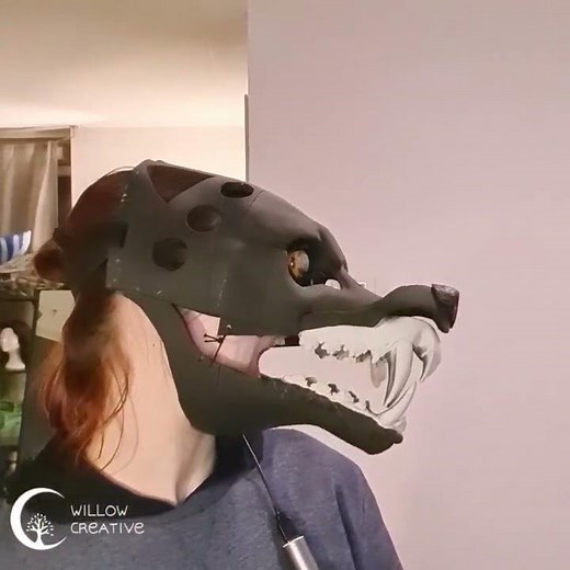3d printed animatronic+mechanic wolf mask