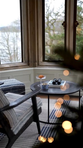 • London • Luxury Lifestyle • Food • Hotels • Travel • Beauty on Instagram: "ad A fantastic 2-night stay at @langdalechase ✨ We kicked things off with a fabulous festive afternoon tea, followed by dinner. Hours of pure relaxation lounging in the hotel’s many beautiful living rooms, movie nights in the cosy basement cinema, and (of course) plenty more eating the next day 😍 Add a refreshing boat trip around Lake Windermere on the Albatros, lunch, then dinner… before sadly having to leave this tru