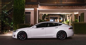 Majority of 'Tesla Network' revenue will go to owners: 'it’s not Tesla versus Uber, it’s the people versus Uber', says Musk