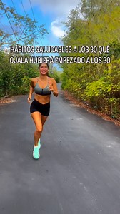 Julia Martínez on Instagram: "1. Simplificar las comidas: carne, huevos, pescado, frutas, verduras y yogur como base. Cuando comes bien TODO mejora: tu energía, tu digestión, tu estado de ánimo. 2.Despertarte temprano para mover tu cuerpo. No para castigarlo, si no para disfrutar de todo lo que puedes hacer. Empezar el día dedicándotelo a ti cambia tu manera de ver las cosas. 3.Dejar el móvil cuando toca estar presente. Las mejores conversaciones no llegan a instagram. A veces, incluso me dejo e