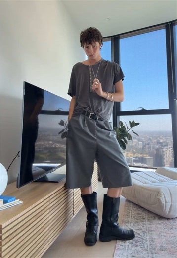 Stylish Tan Top: Fashion Trends to Embrace