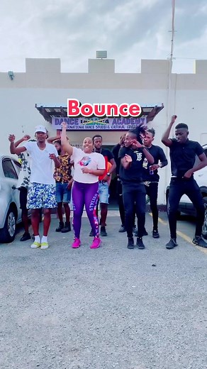 #DanceJa #BOUNCE #HOP #ThumbsUp #DirtBounce #JamaicanDancers #DancehallDancers #JamaicanChoreographer #DanceMoves #SkipYuEnemy #HowTo