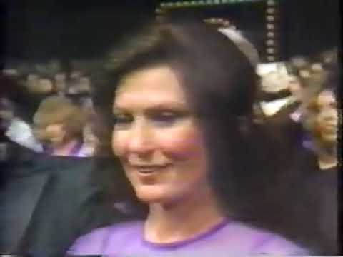 1980 Country Music Awards - Hosted by Mac Davis & Barbara Mandrell