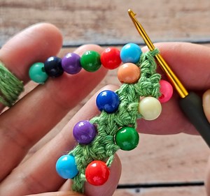 29K views · 680 reactions | Harika bir takı jewelry aksesuar oldu // Çantasapı kolye bileklik | Nurgül İle El Sanatları | Facebook