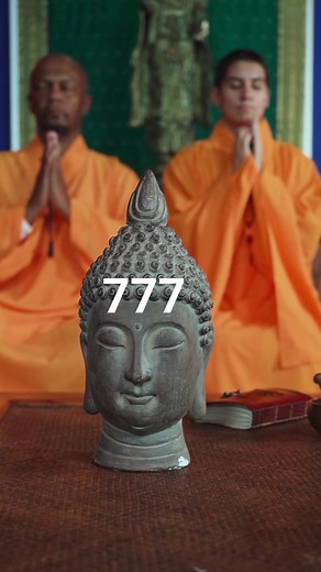 Die 777 wartet auf dich. Wenn du das hier siehst, bist du bereit. 777 bedeutet Glück, Schutz und eine unerwartete Wendung zu deinen Gunsten. Kommentiere 777 und empfange, was längst auf dem Weg zu dir ist. ✨💫 | Tolga Yavuz - Alles ist Energie