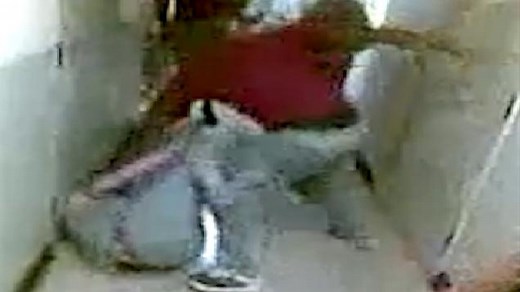 Vicious fight between two prisoners in HMP Onley