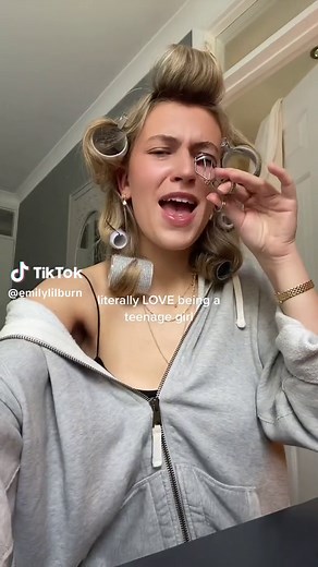 Teenage Girl Hair Transformation: Curler vs Straightener