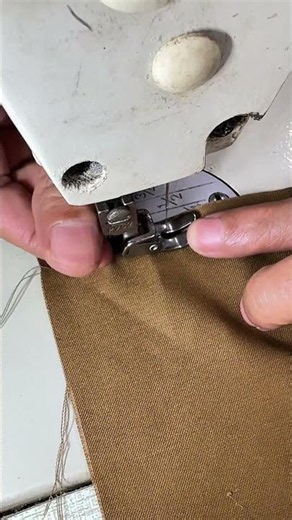 Sewing Hack: Instant Gathering with Shirring Foot #sewinghacks