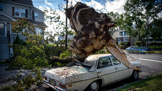 Is there a hurricane in the Atlantic right now? National Hurricane Center tracks system